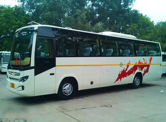 bus-on-rent